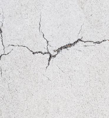 How to Repair Cracks in Render