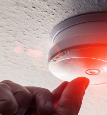 How to Stop Smoke Alarm From Beeping